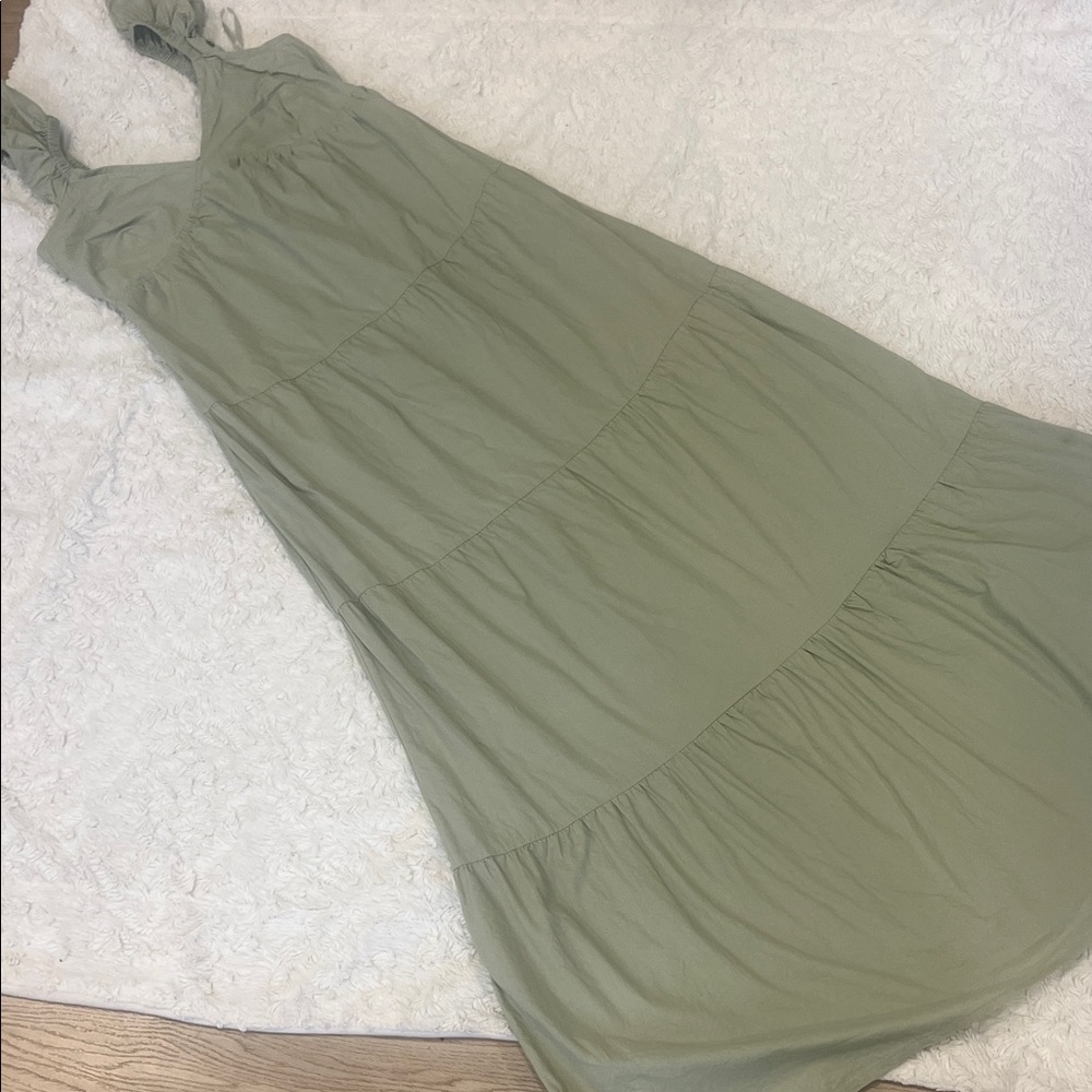 Elegant Olive Green Women's Dress